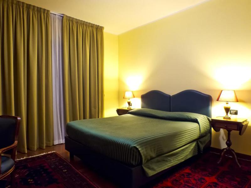 Relax Style House Central Rooms Pescara Exterior photo