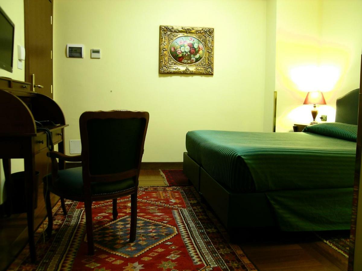Relax Style House Central Rooms Pescara Exterior photo